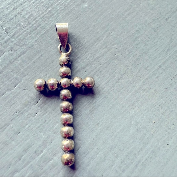 925 Sterling Silver Beaded Cross Pendant for a Necklace - Picture 1 of 4